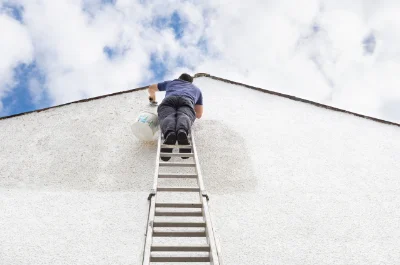 Peinture extérieure à Uzerche — façades et ravalement